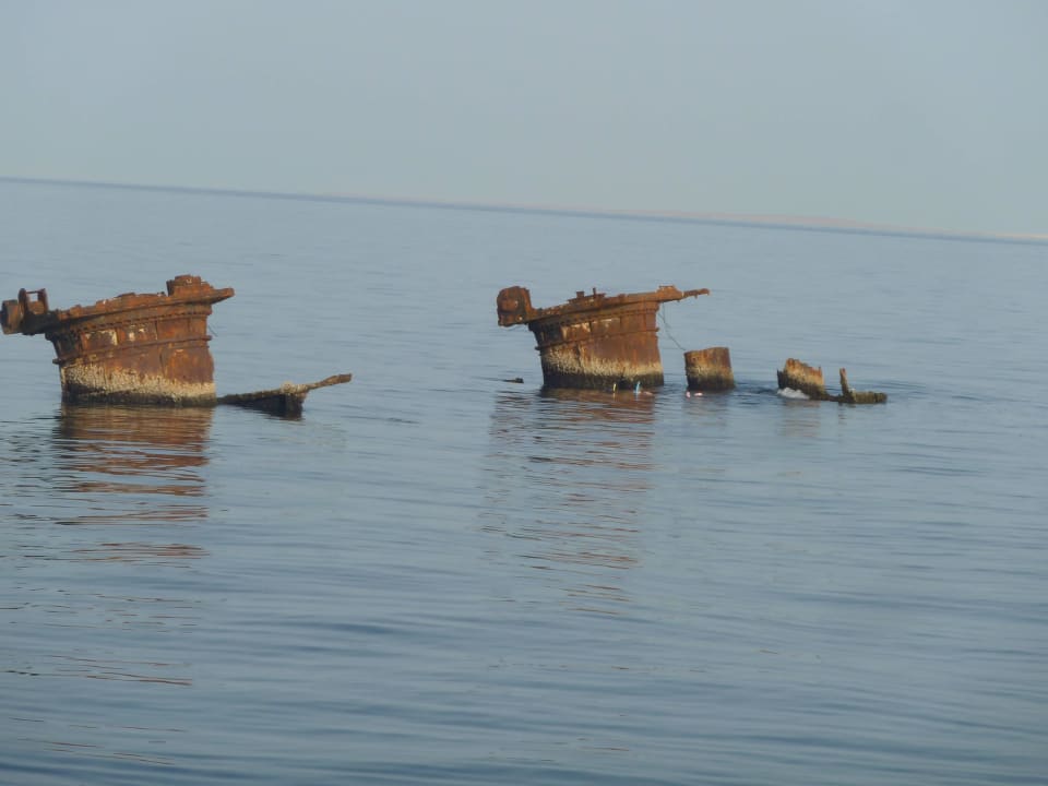 Gesunkenes Schiff Jaz Mirabel Park & Club