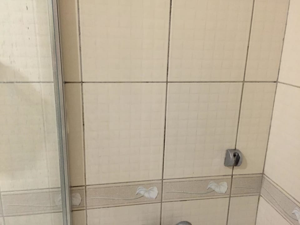 Dreck Starlight Resort Hotel