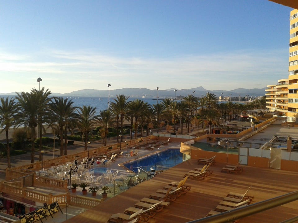 Vom Zimmer aus  allsun Hotel Pil-lari Playa