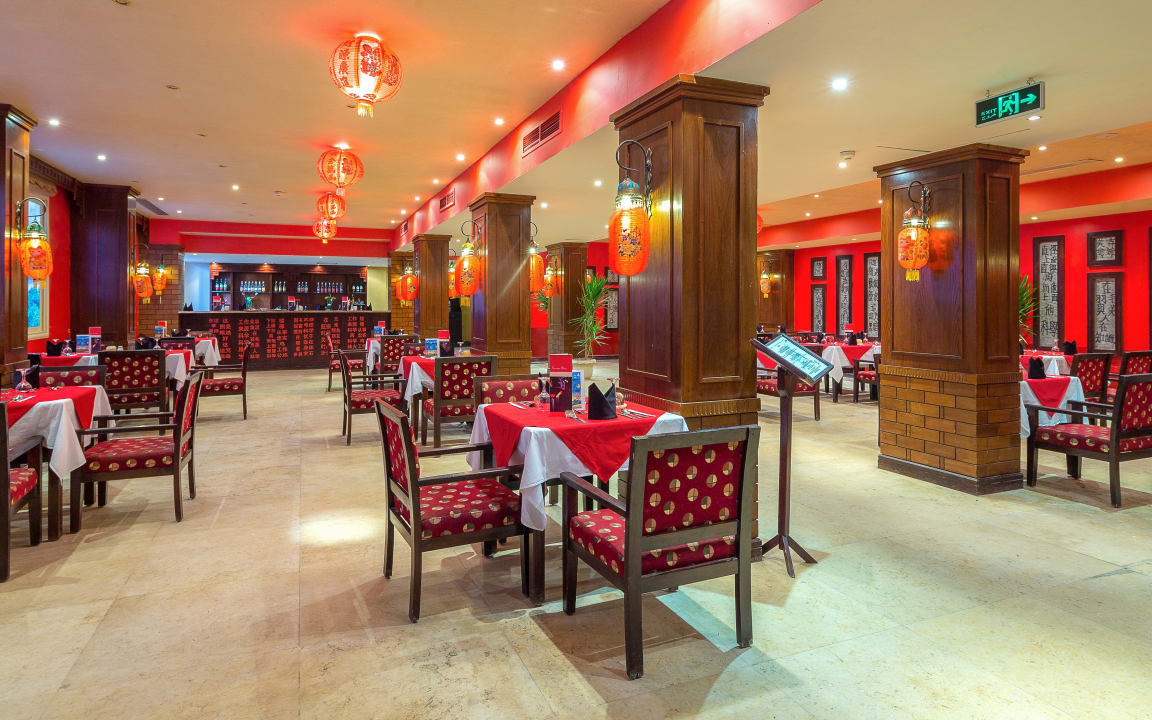 Gastro Riviera Aqua Park Resort