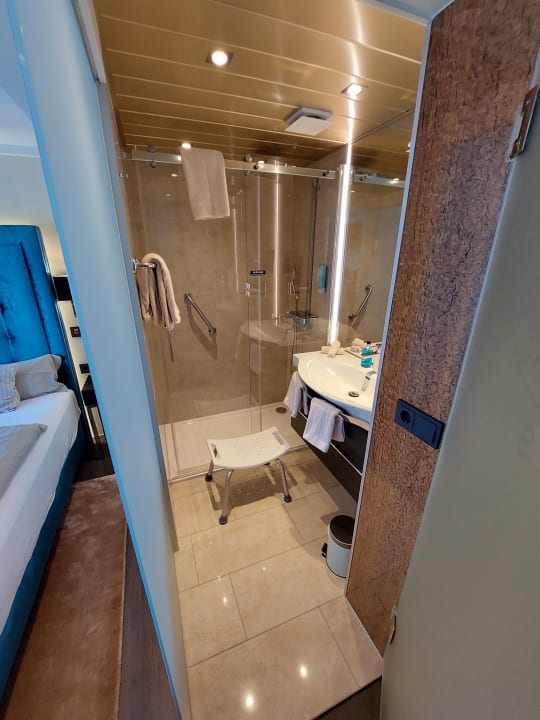 Zimmer Enjoy Deluxe Hotelschiff Prinses Juliana