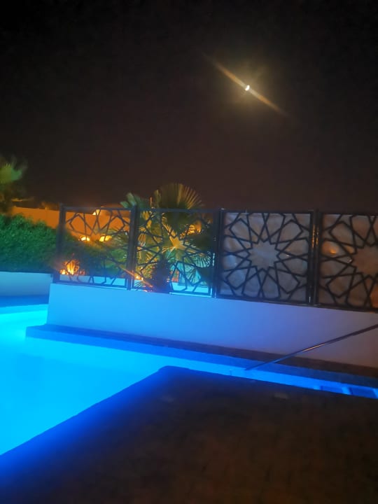 Pool Fort Arabesque Resort, Spa & Villas