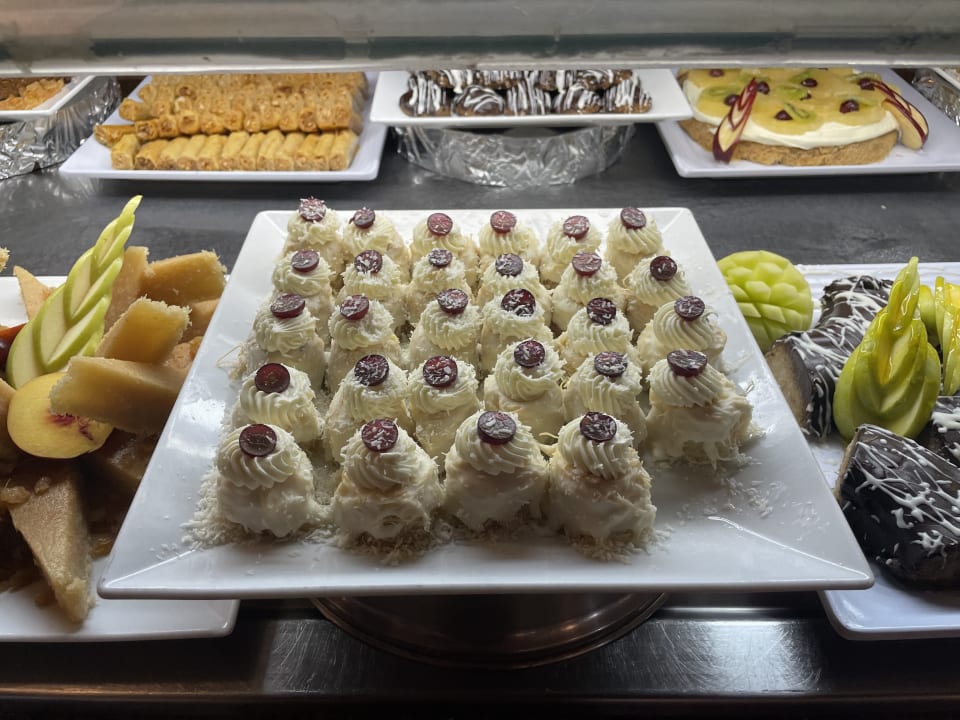 Gastro Shams Alam Beach Resort