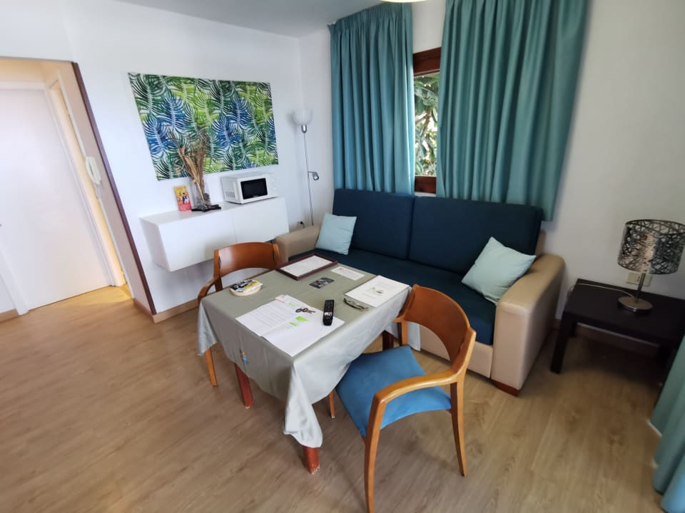 Zimmer Apartamentos El Paseo