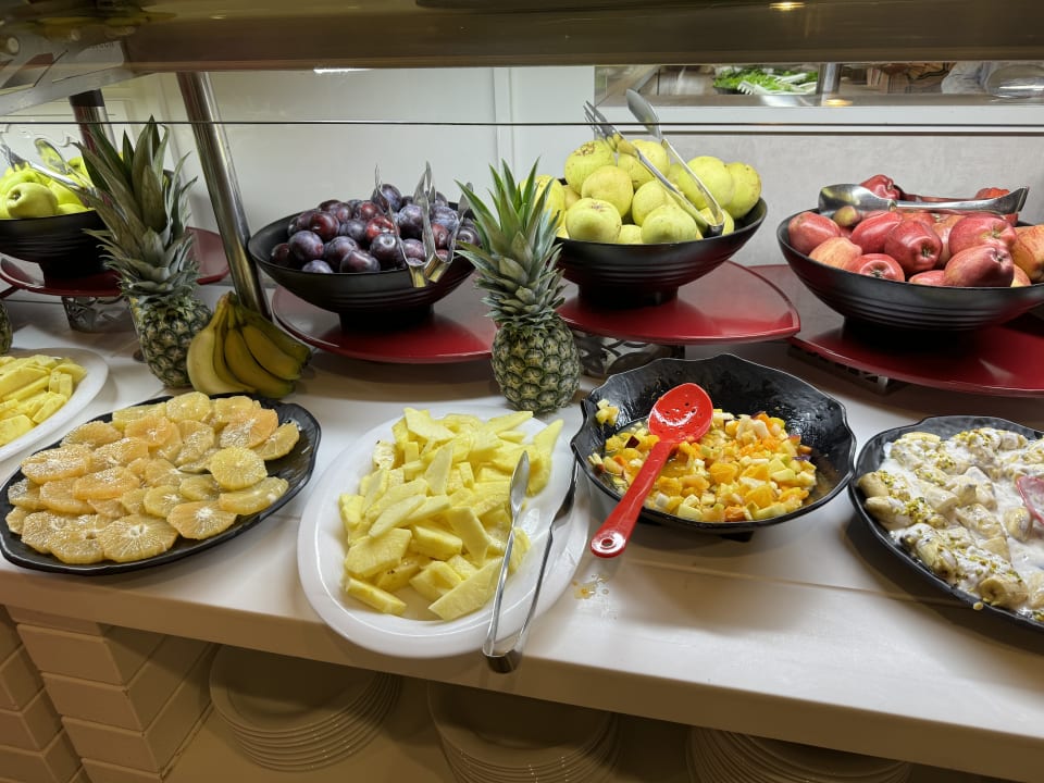 Gastro Royal Taj Mahal Hotel