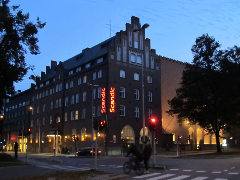 Straßensicht Scandic Frimurarehotellet Linköping