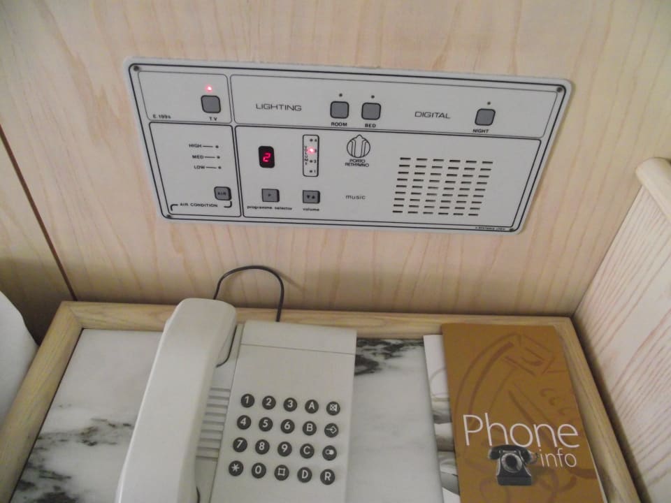 Téléphone et système de panneau pour musique Aquila Porto Rethymnon Hotel