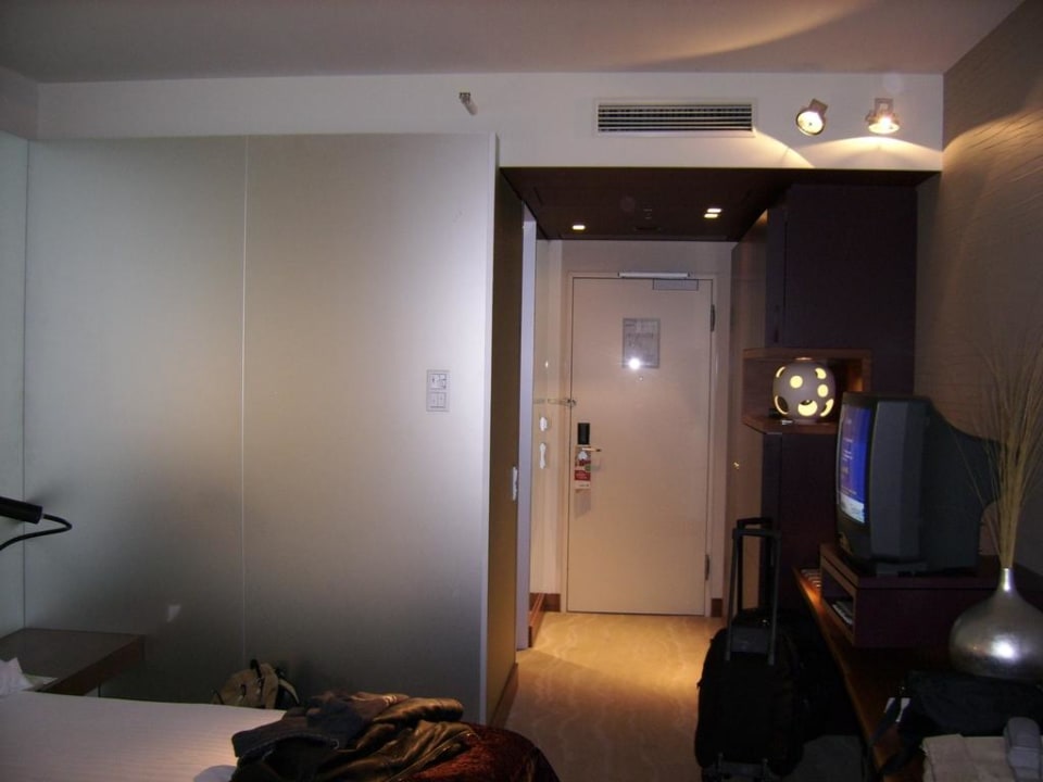 Blick vom Fenster zur Tür Radisson Blu Hotel Köln