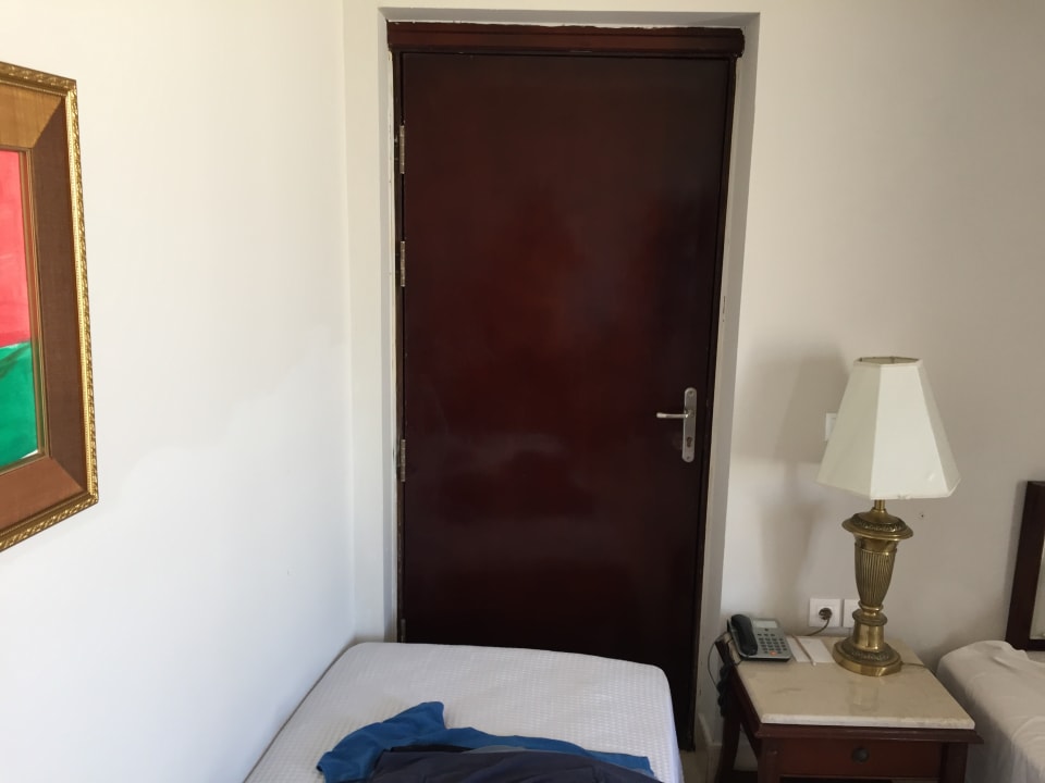 Zimmer Sandy Beach Resort