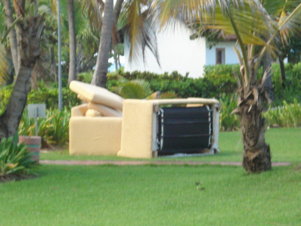 Sperrmüll Hotel Grand Palladium Palace Resort, Spa & Casino