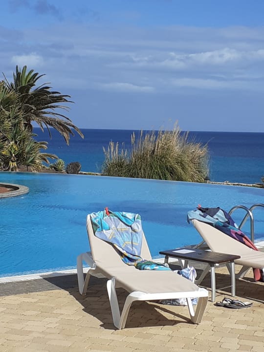 Pool R2 Pajara Beach