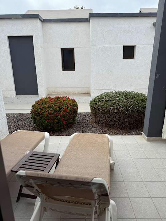 Ausblick R2 Romantic Fantasia Suites - Adults only