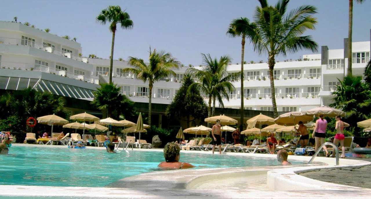 Pool Hotel Riu Paraiso Lanzarote