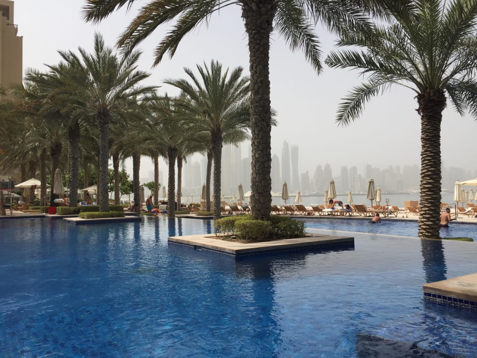 Pool Fairmont The Palm