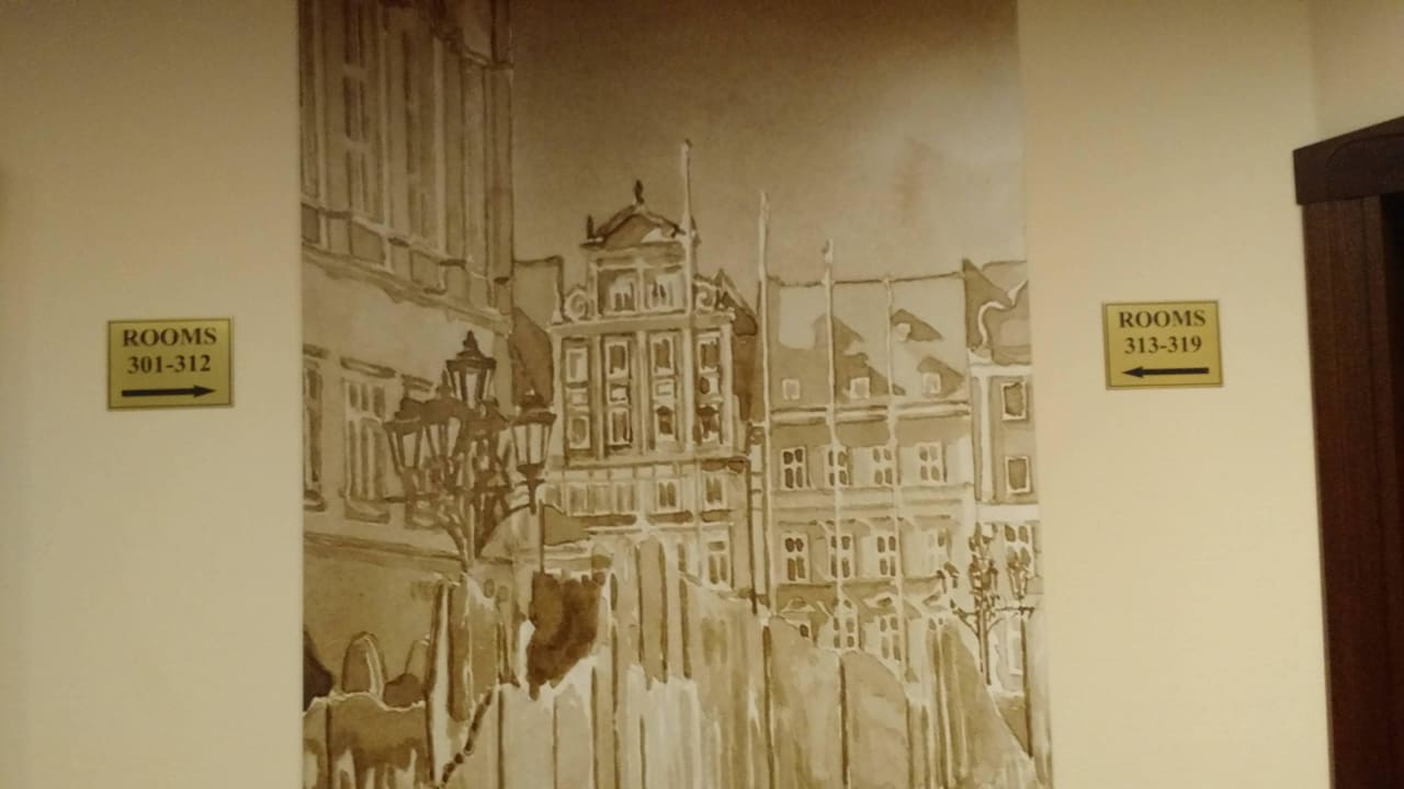 Malowidła na korytarzu Hotel Piast
