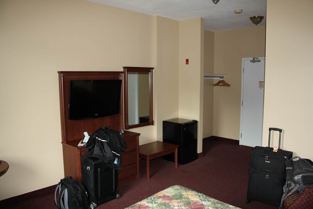 Blick ins Zimmer Hotel Adam's Airport Inn