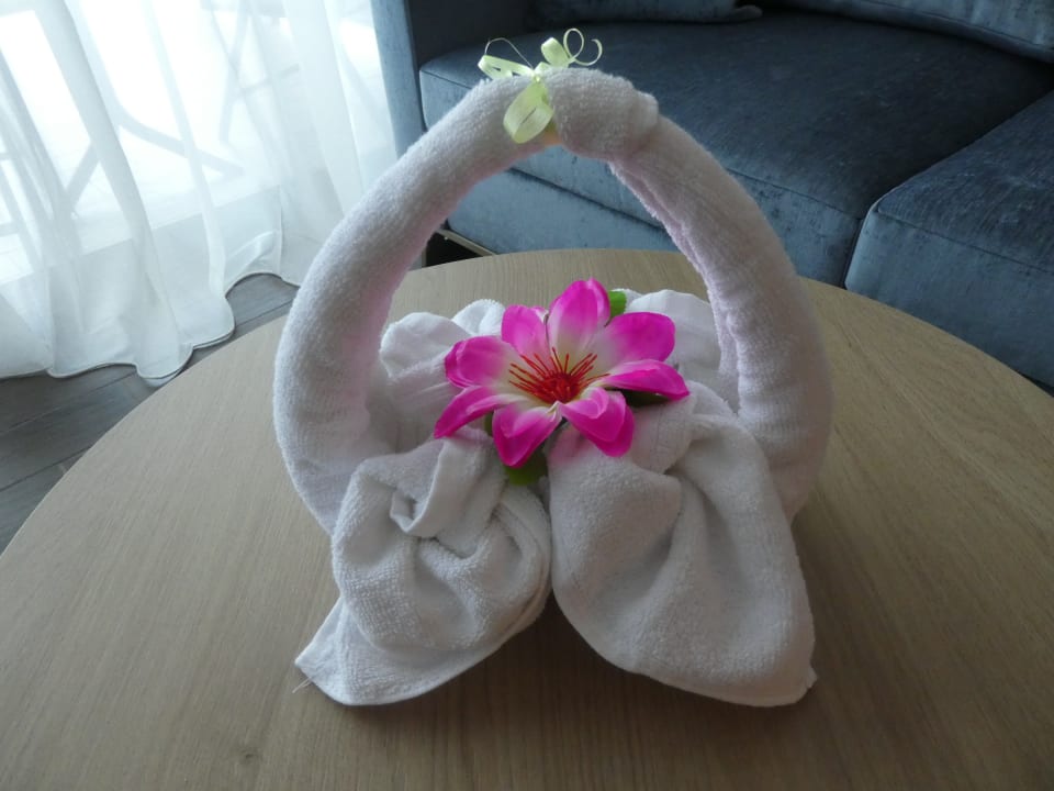 Zimmer Secrets Sunny Beach Resort & Spa