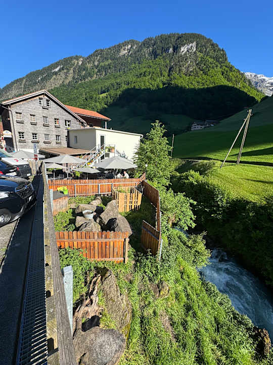 Außenansicht Hotel Urirotstock