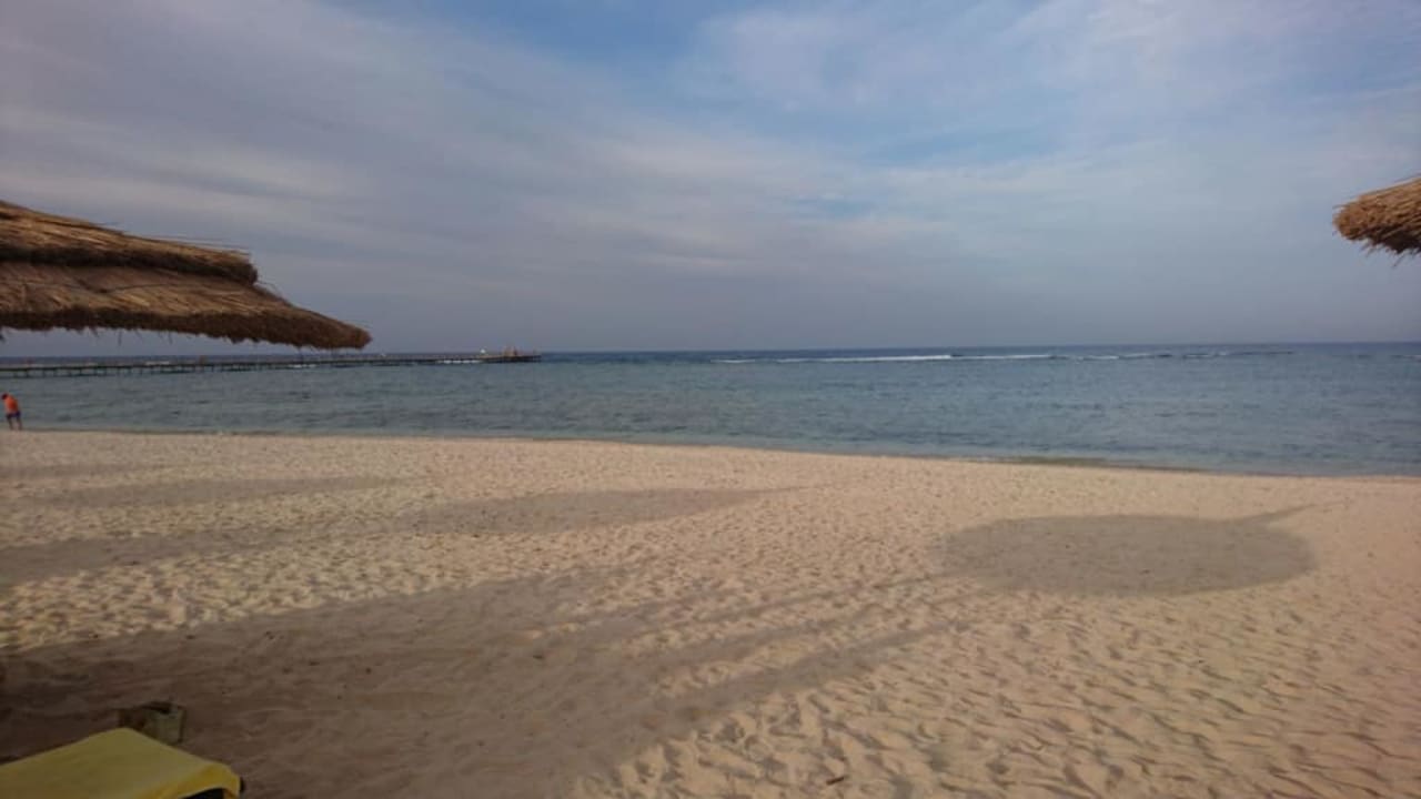 Widok na molo Novotel Marsa Alam Beach Resort