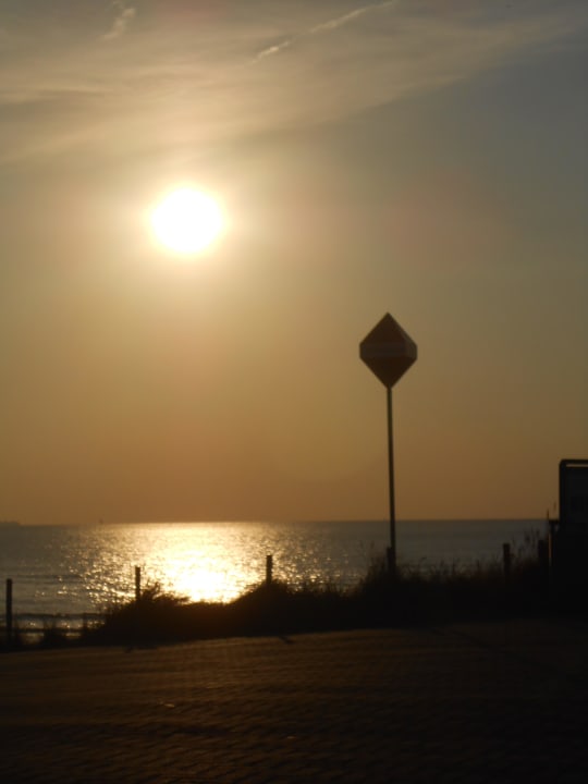 Sonnenuntergang Roompot Vakantiepark Kijkduin