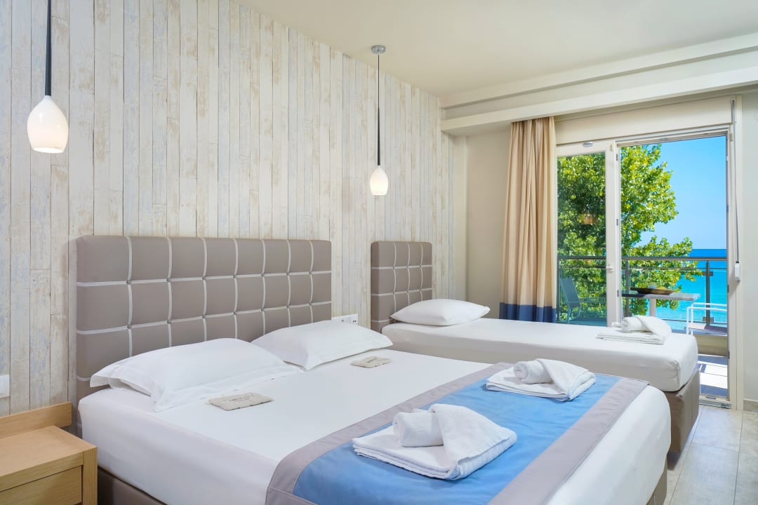 Zimmer Iliorama Seaside Luxury Apartments