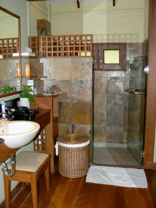 Blick zur Innendusche Hotel Fisherman's Village Resort