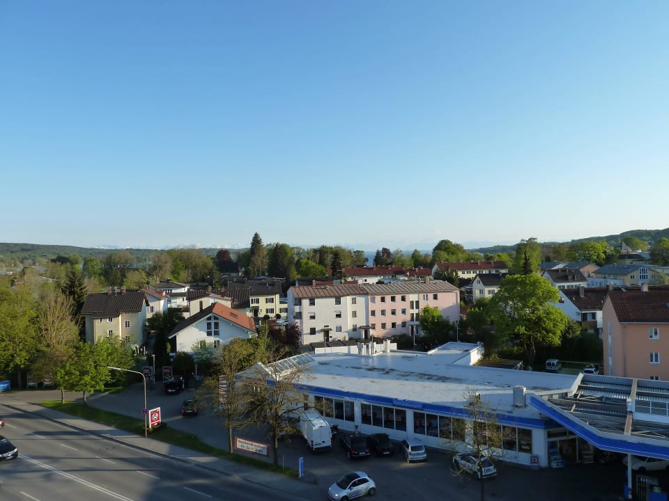 Ausblick Dachterrasse Hotel Vier Jahreszeiten Starnberg