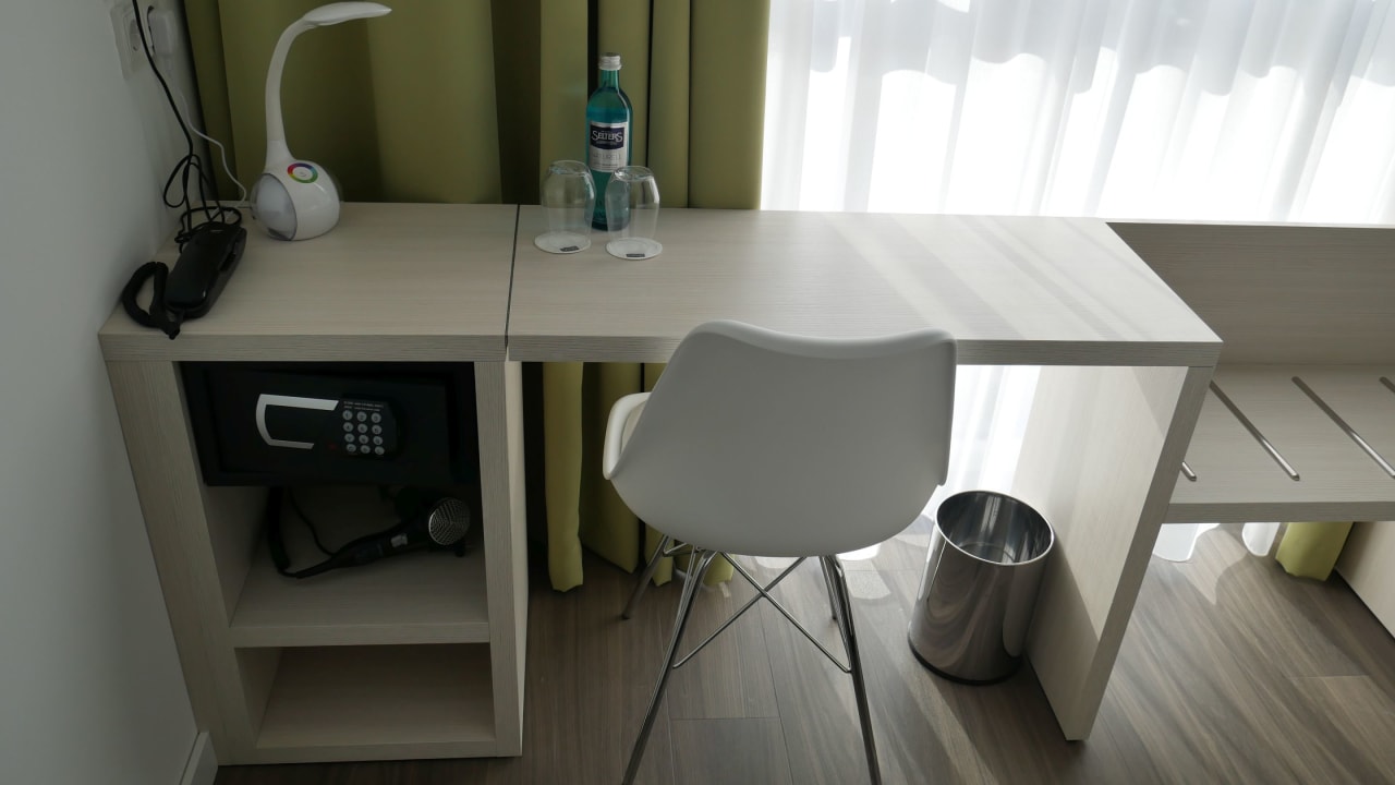 Zimmer Super 8 by Wyndham Oberhausen am Centro