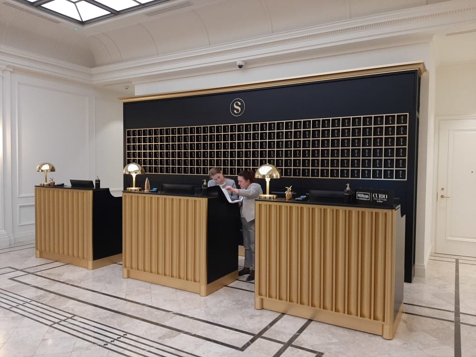 Lobby Hotel Saski Krakow, Curio Collection by Hilton