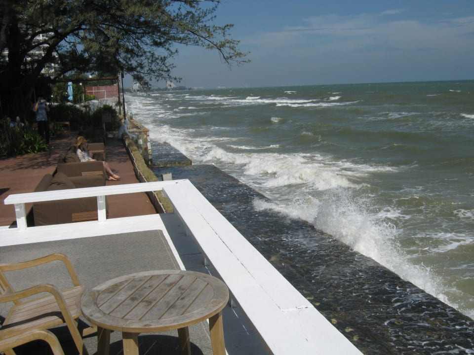 Strand Hotel Let's Sea Hua Hin Al Fresco Resort