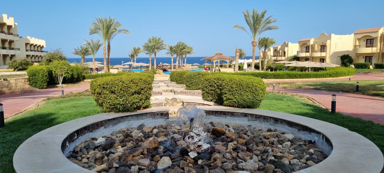 Gartenanlage Coral Hills Resorts & SPA