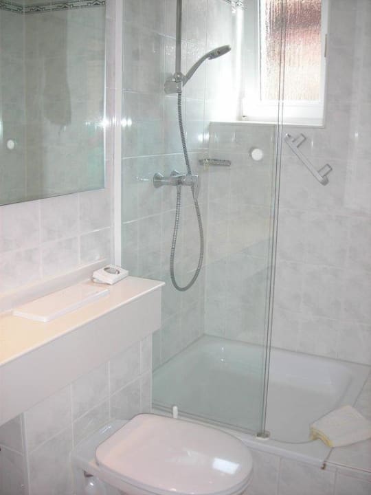 Bad (Dusche und WC) Seehotel Zur Münz