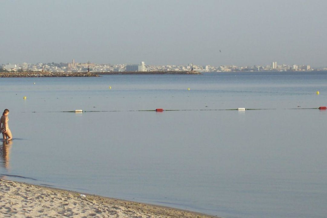 Blick vom Strand Richtung Sousse Hotel El Mouradi Skanes Beach