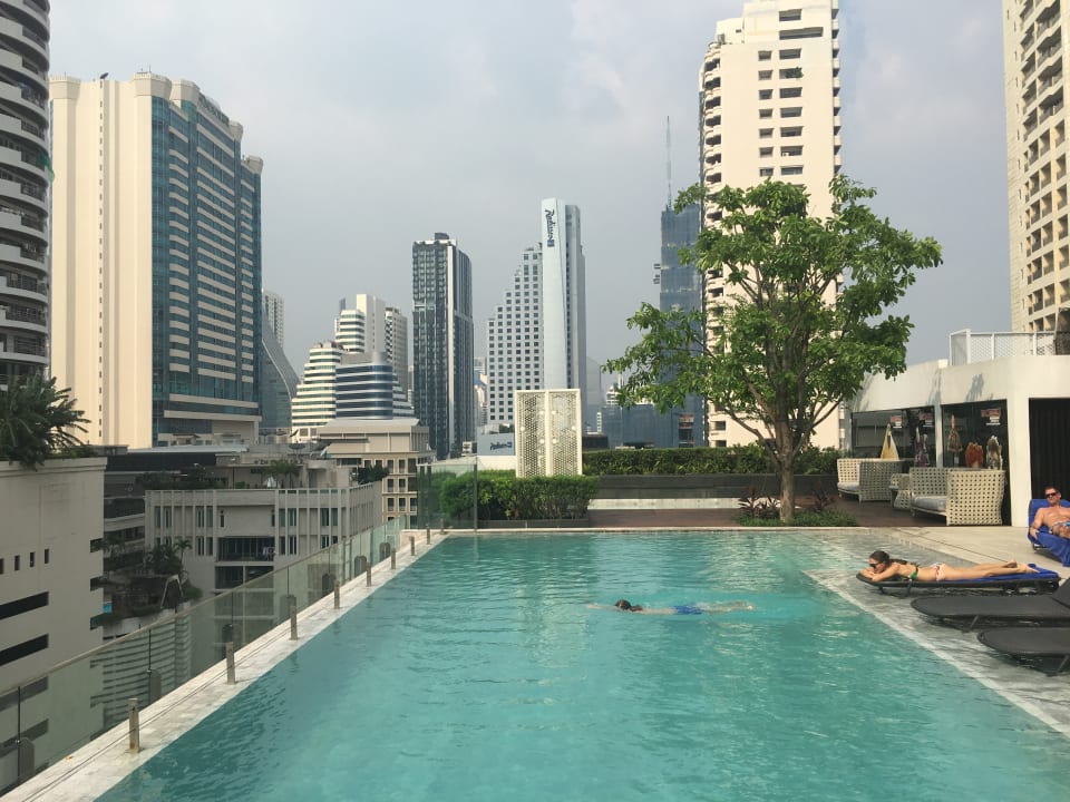 Pool Novotel Bangkok Sukhumvit 20