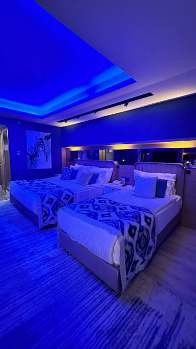 Zimmer Royal Wings Hotel