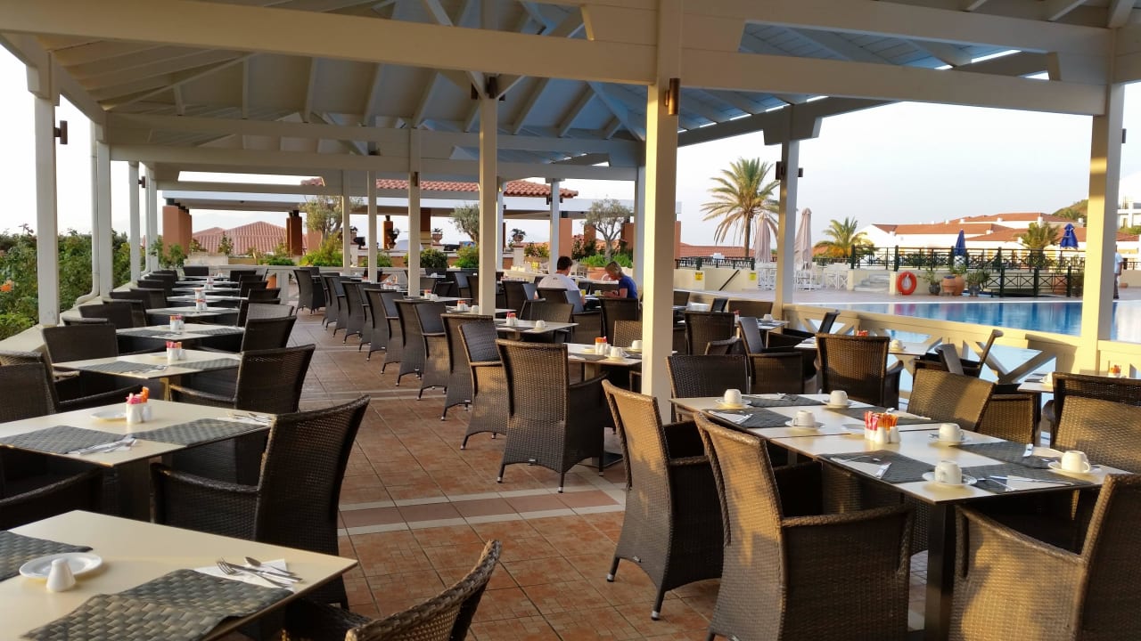 Restaurant am Pool Porto Bello Royal