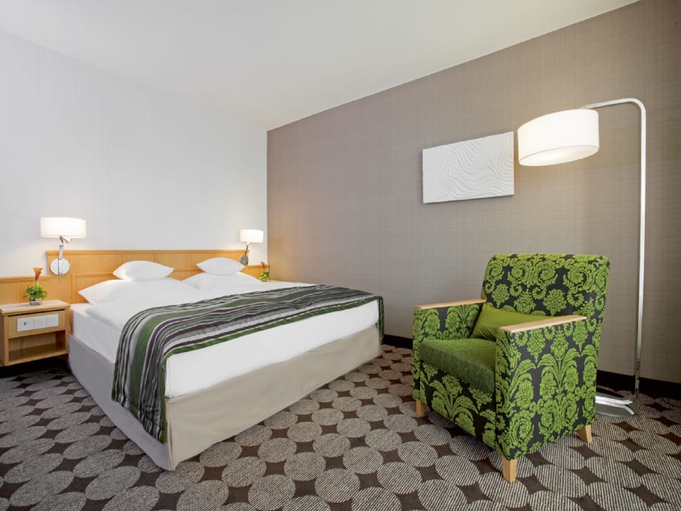Zimmer Mövenpick Hotel Nürnberg Airport