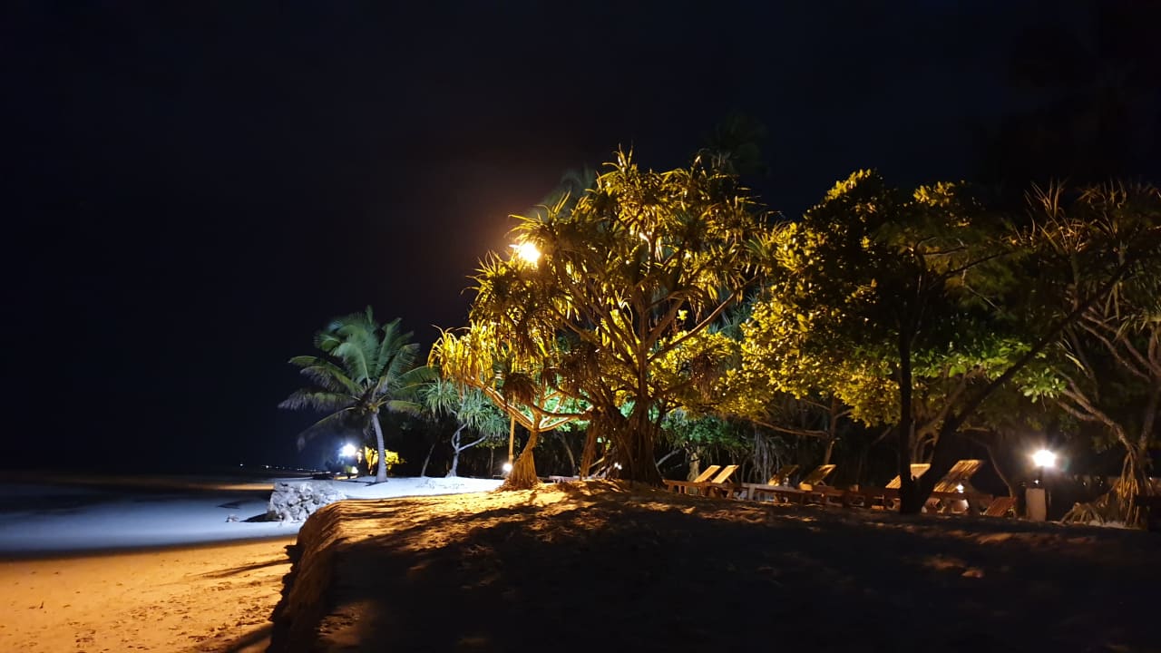 Strand Neptune Pwani Beach Resort & Spa