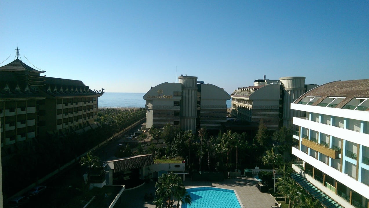 Angenehme Temperaturen im Februar Port Side Resort Hotel