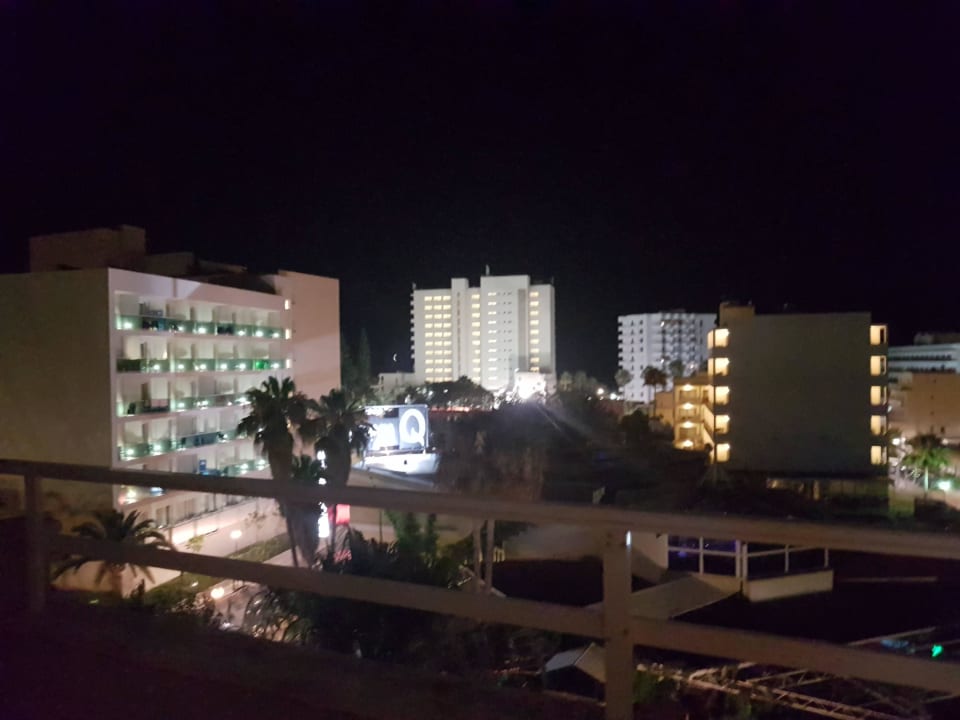 Blick Apartment 501 nachts La Santa Maria Hotel