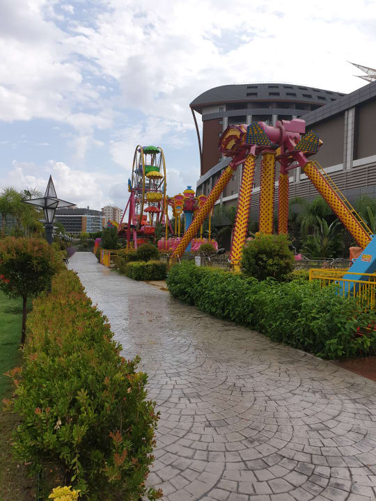 Sport & Freizeit Royal Seginus