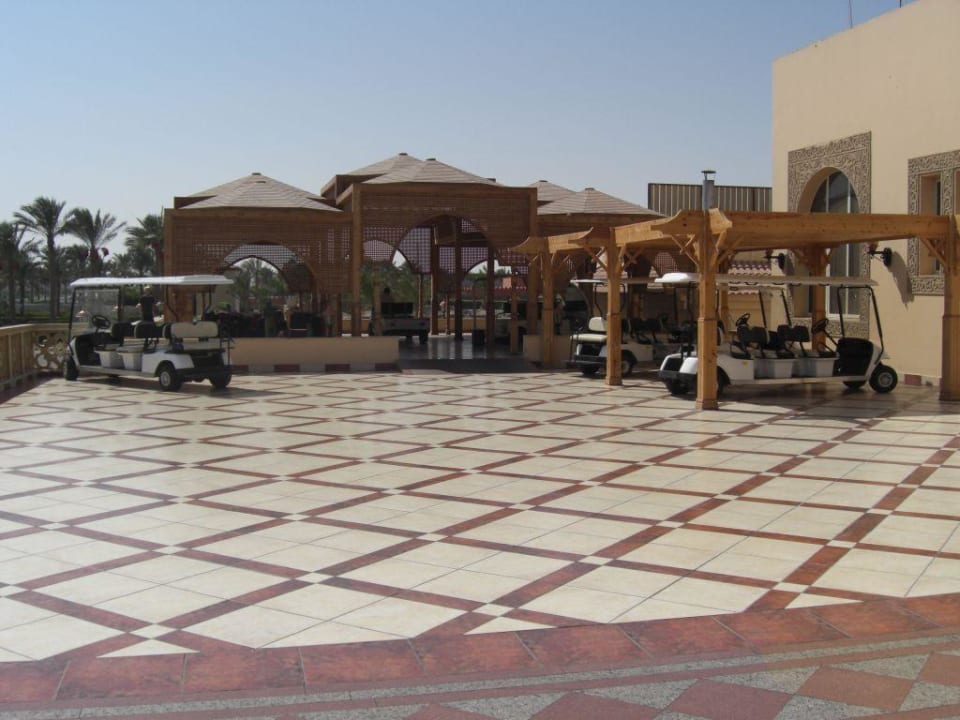 Hotelfahrzeuge Pickalbatros Dana Beach Resort - Hurghada