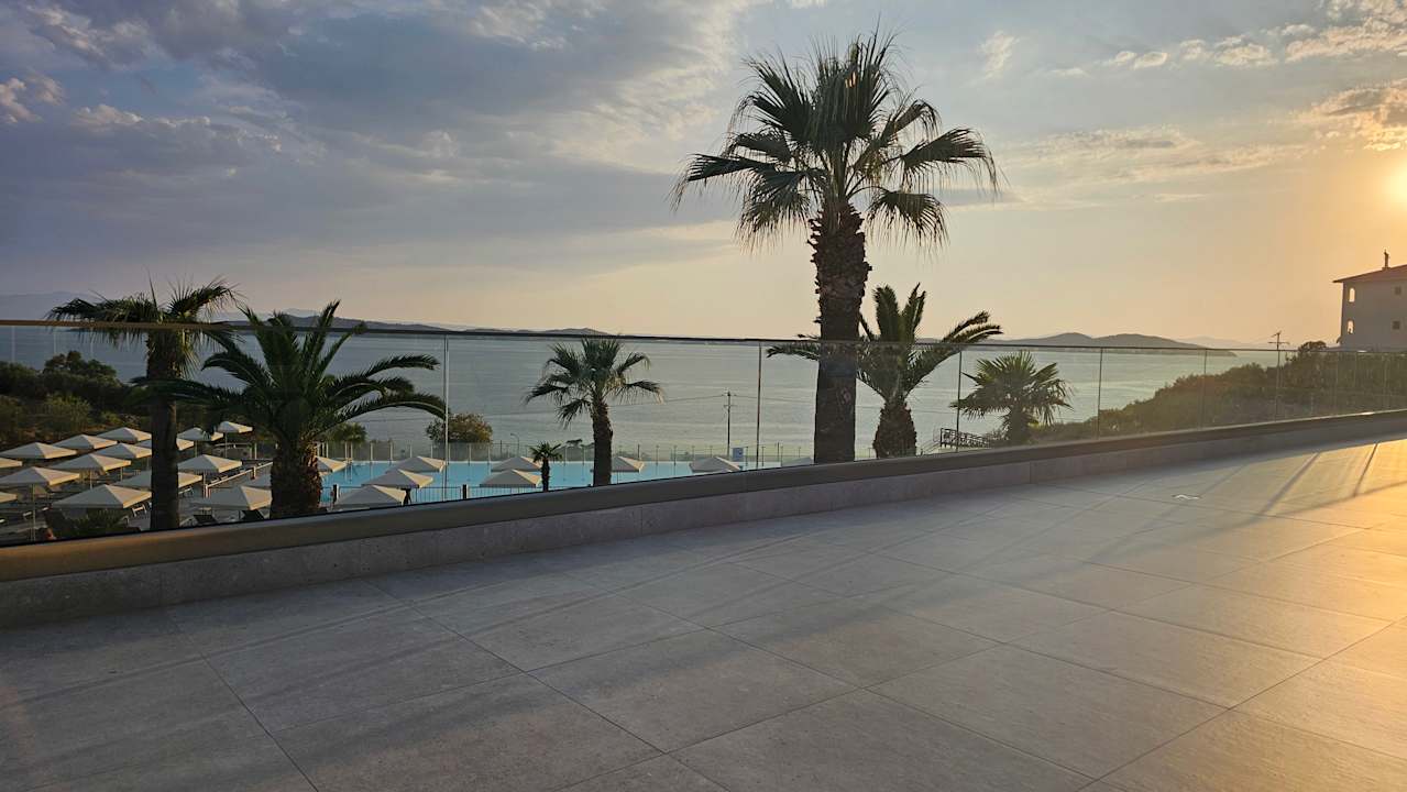 Ausblick Akrathos Beach Hotel