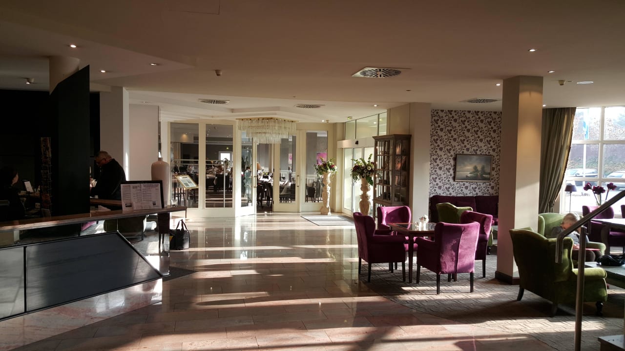 Eingang Van der Valk Landhotel Spornitz