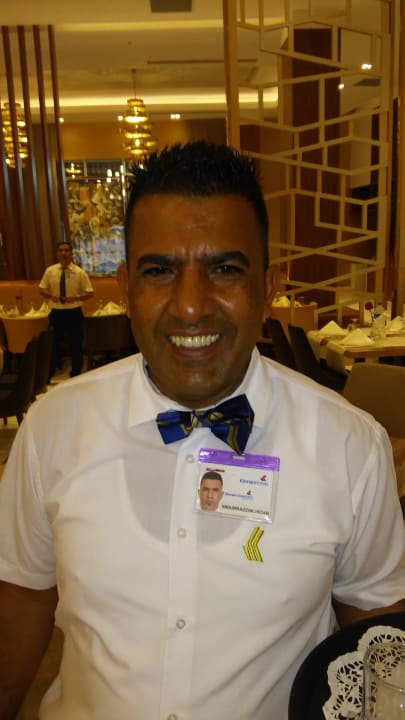 Kellner Abdurrazzak ,ein super Typ Sidemarin Kirman Premium