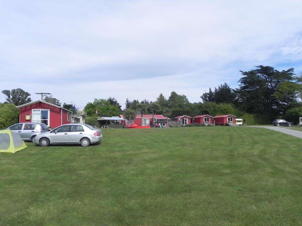 Moeraki Boulders Kiwi Holiday Park & Motel Moeraki Beach Motel