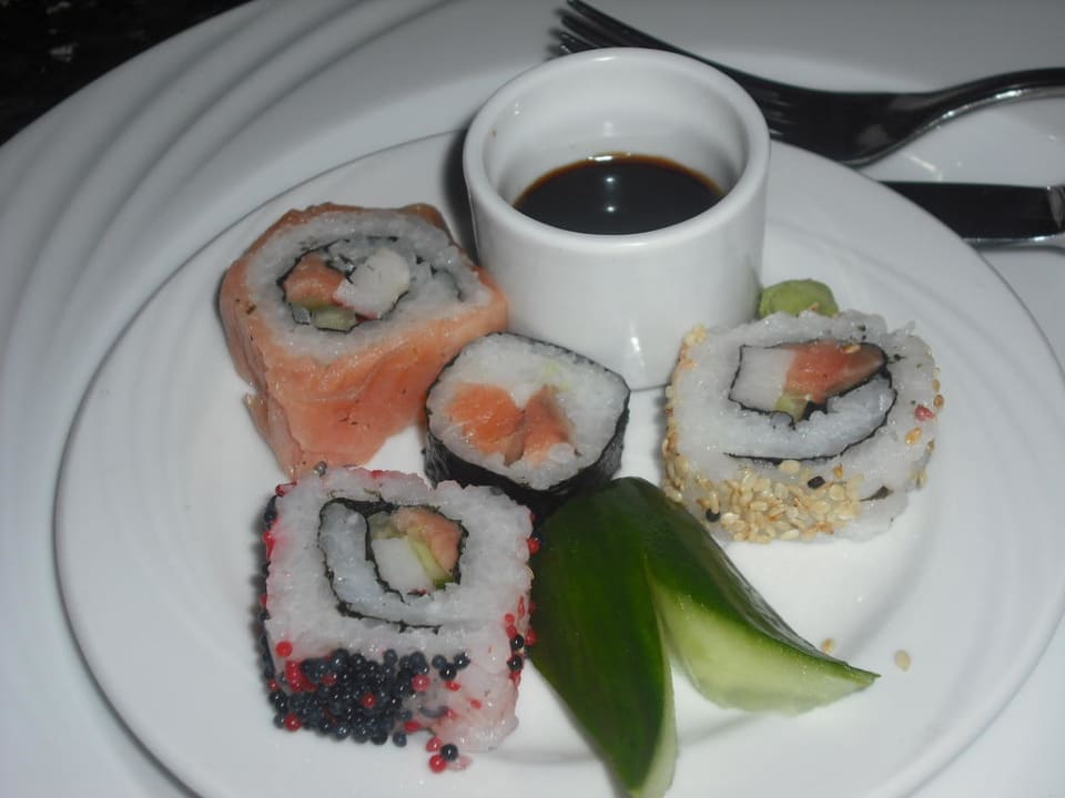 Sushi Hotel Titanic Palace