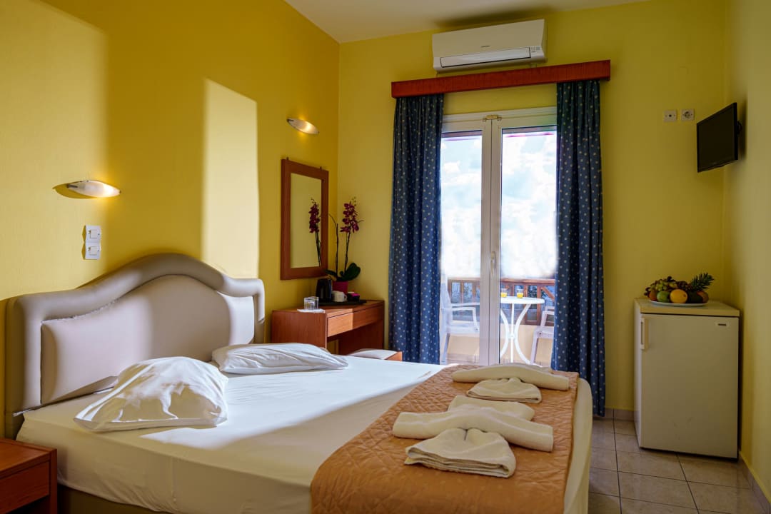 Zimmer Hotel Dedalos Beach