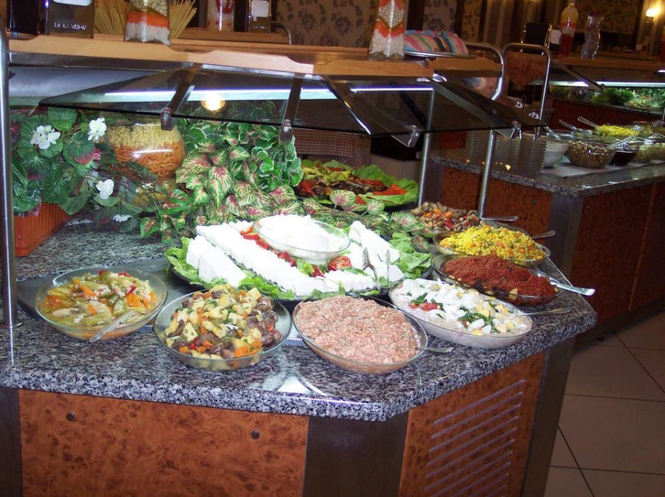 Hausgemachte Vorspeisen und Salate Side Alegria Hotel & Spa - Adults only +16