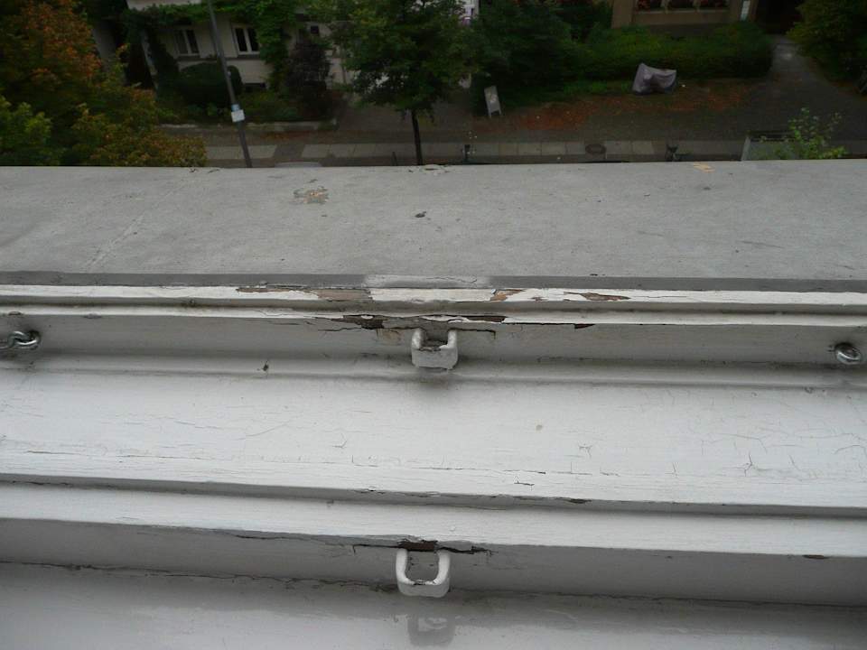 "Alte" Fensterrahmen Hotel Gates